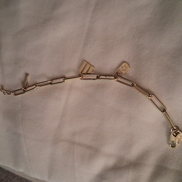 Gold Bracelet - Picture 1 of 2
